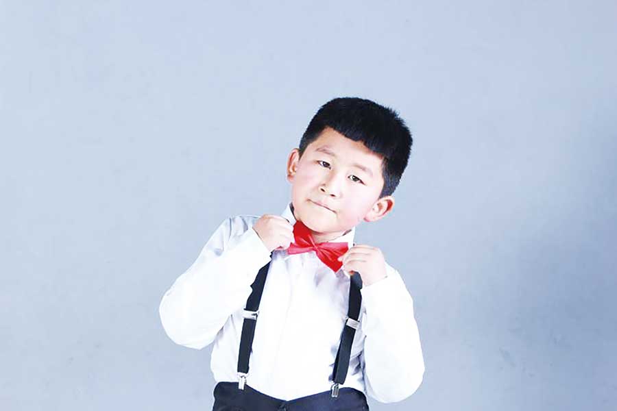 希望美术教育学生王振宇